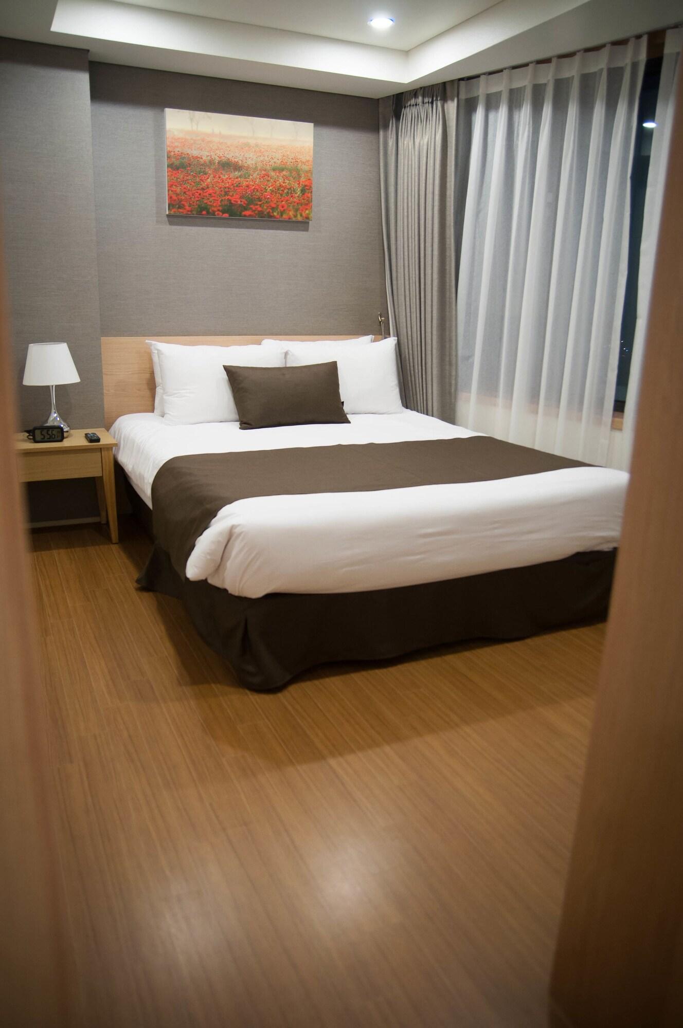 Benikea Jungmun Hotel Seogwipo Exterior photo